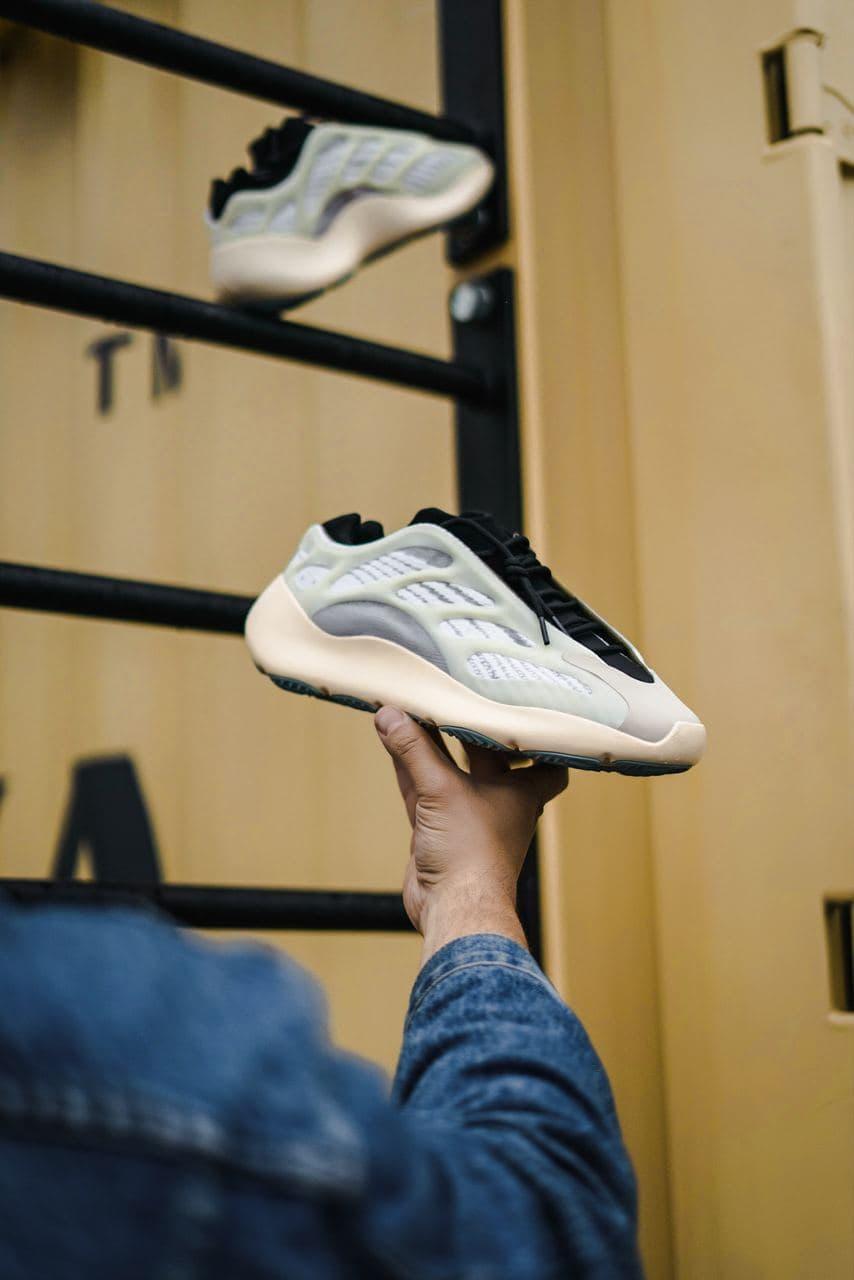 Adidas Yeezy Boost 700 V3 Azael