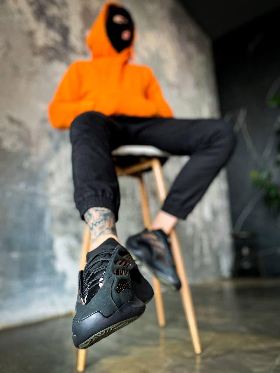 Adidas Yeezy Boost 700 V3 Clay Brown