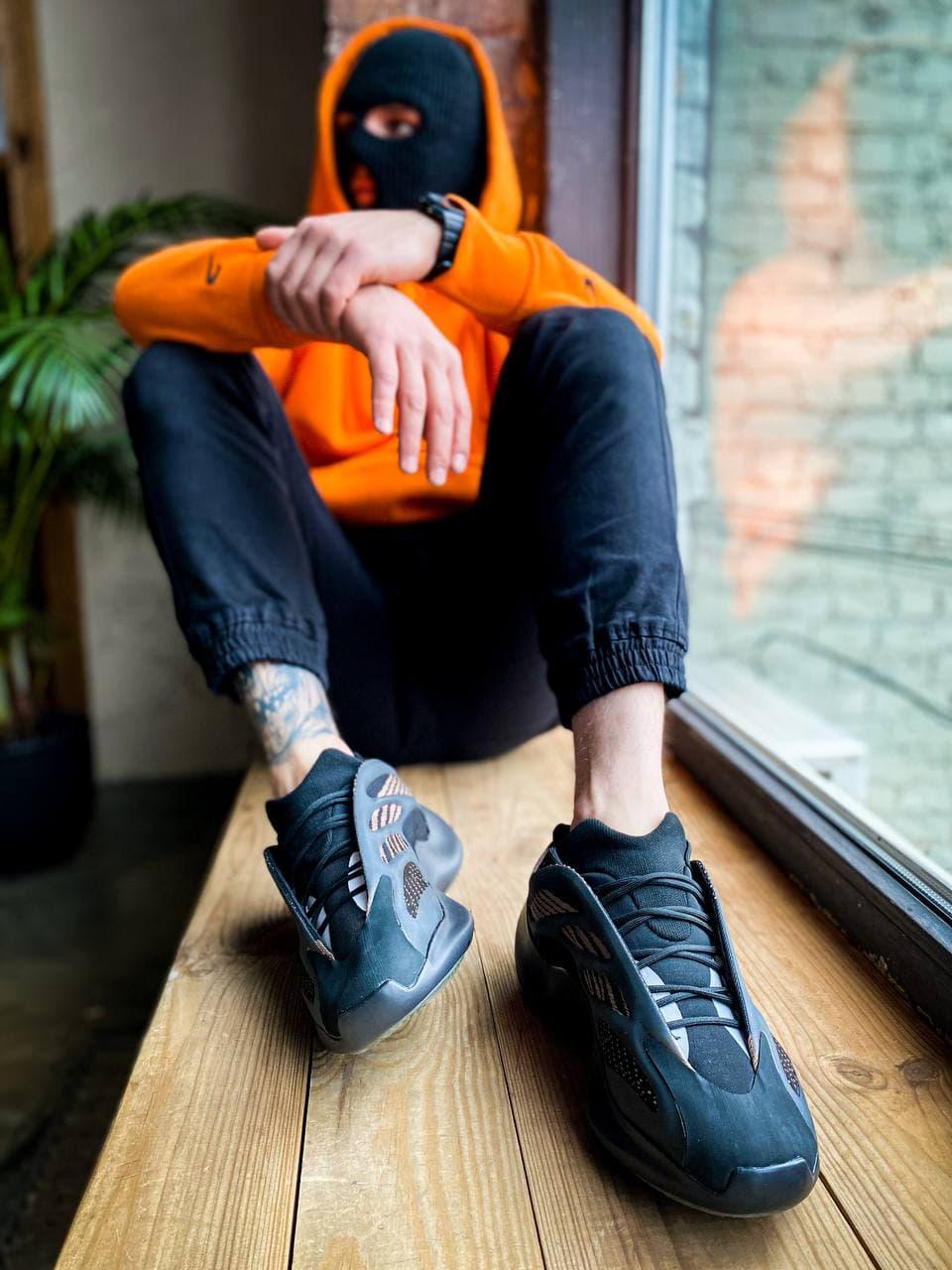 Adidas Yeezy Boost 700 V3 Clay Brown