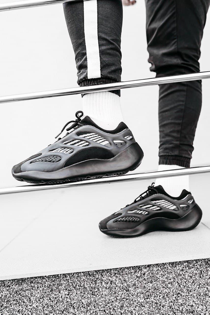 Adidas Yeezy Boost 700 V3 Black Alvah