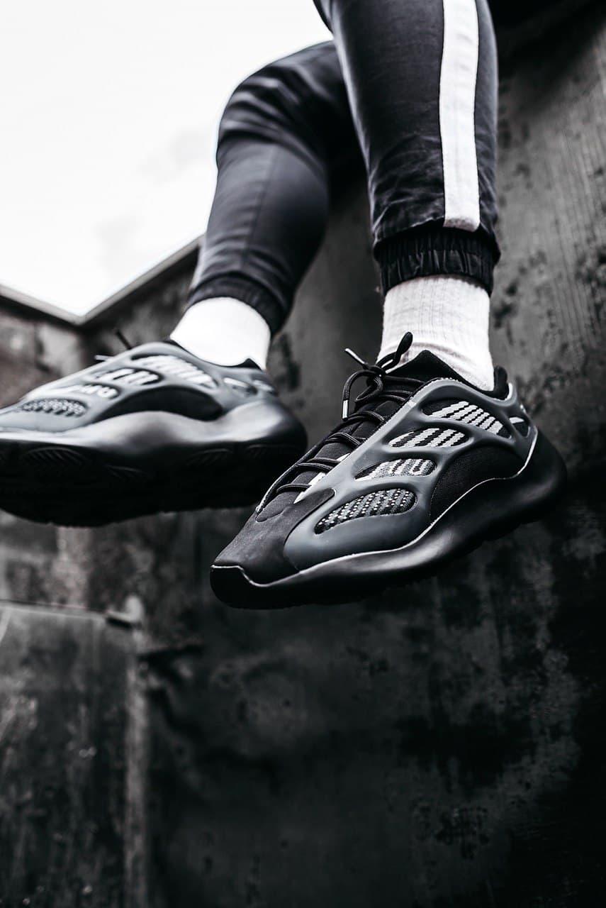 Adidas Yeezy Boost 700 V3 Black Alvah