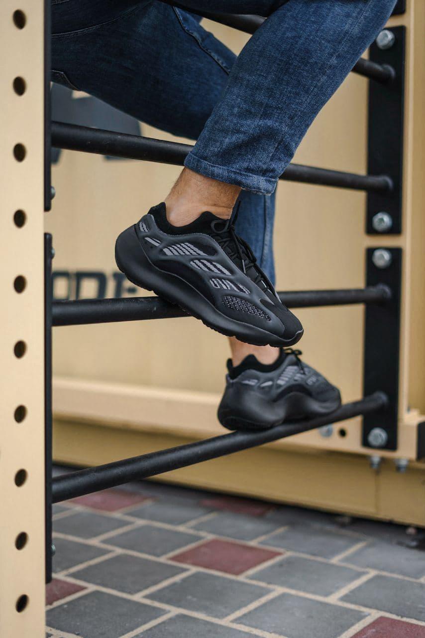 Adidas Yeezy Boost 700 V3 Black Alvah