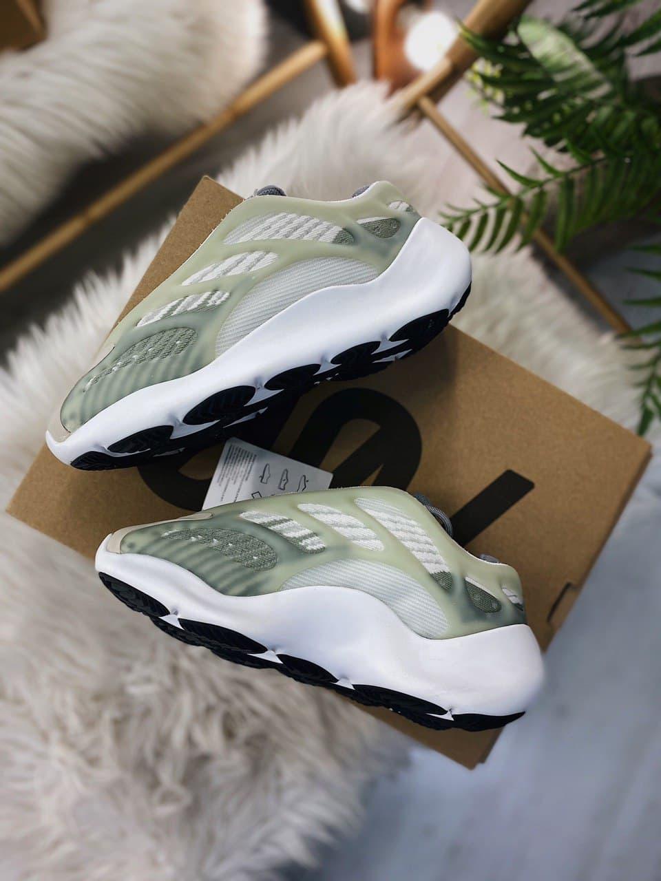 Adidas Yeezy Boost 700 V3 White Tan Gray