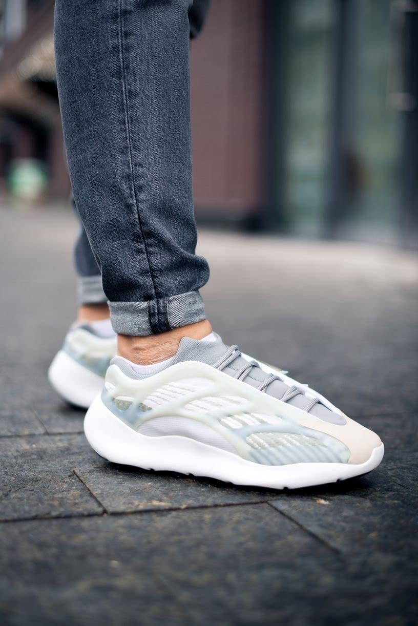 Adidas Yeezy Boost 700 V3 White Tan Gray