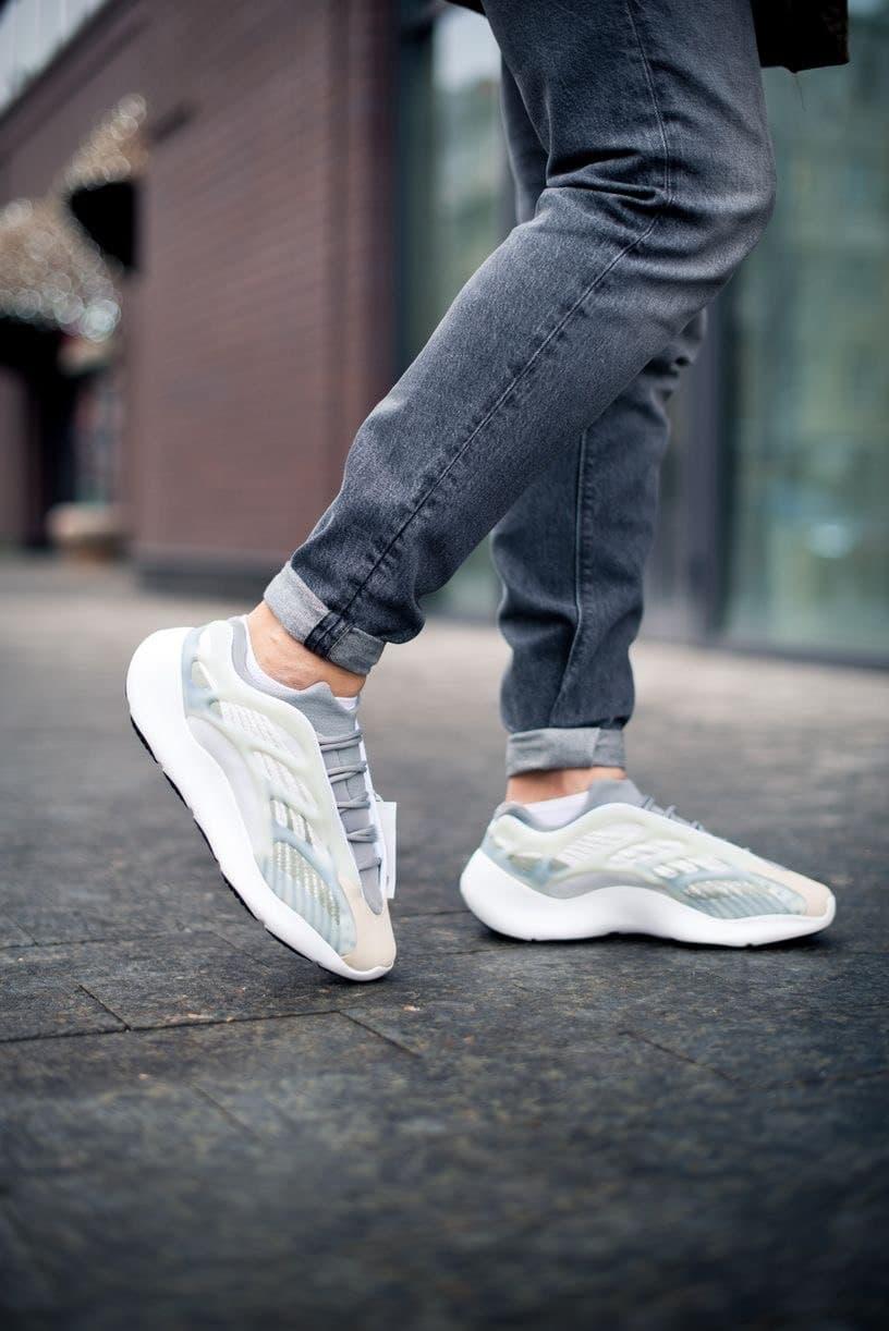 Adidas Yeezy Boost 700 V3 White Tan Gray