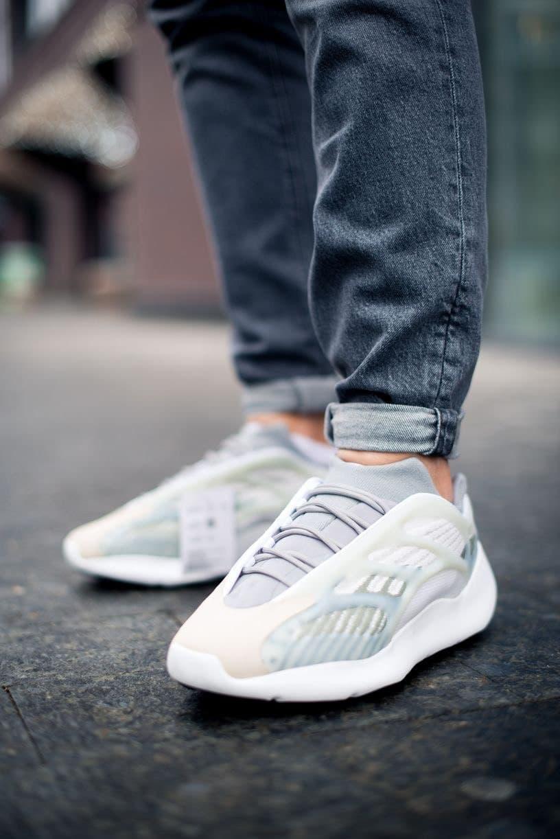 Adidas Yeezy Boost 700 V3 White Tan Gray