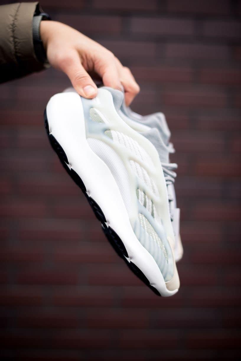 Adidas Yeezy Boost 700 V3 White Tan Gray
