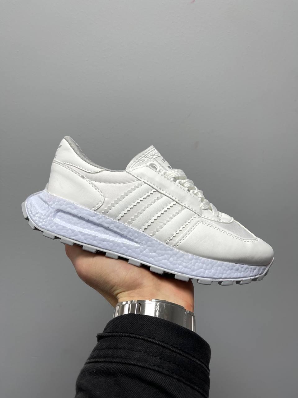 Adidas Retropy White v2