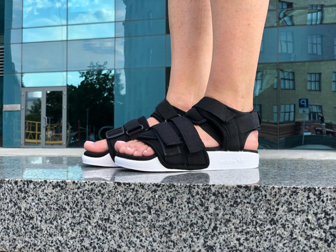 Adidas Black White 2