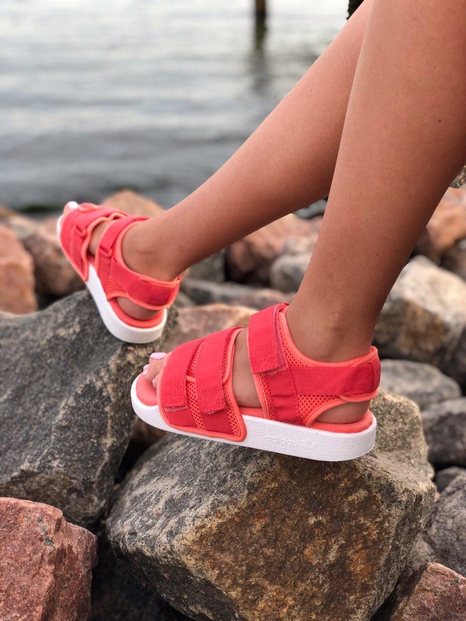 Adidas Adilette Coral White