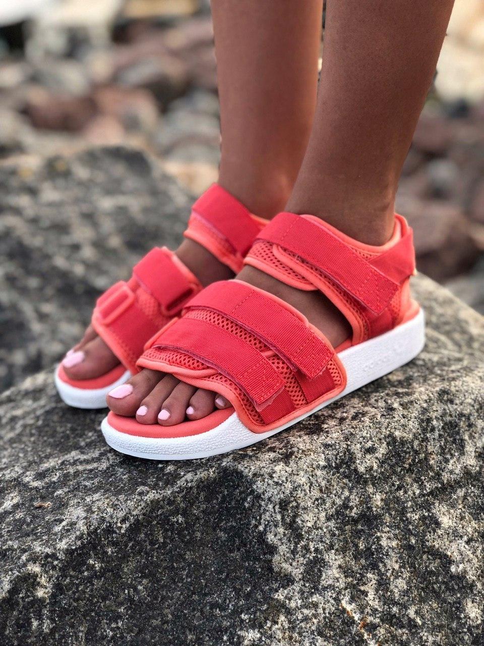 Adidas Adilette Coral White