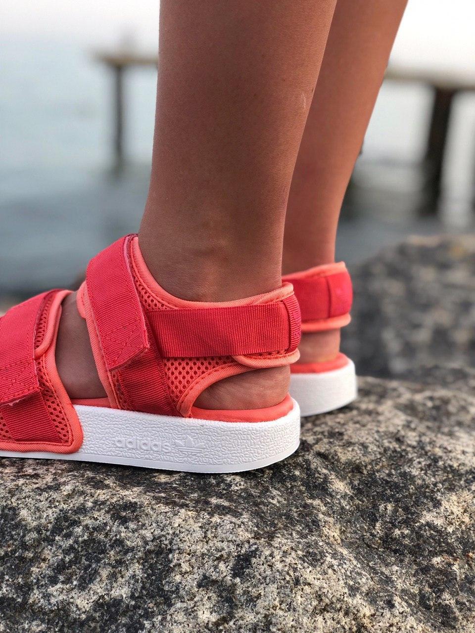 Adidas Adilette Coral White
