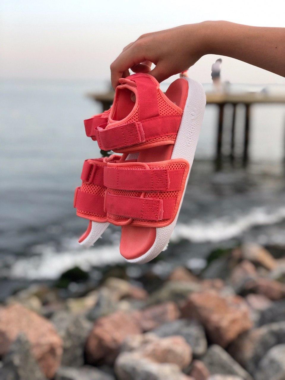 Adidas Adilette Coral White