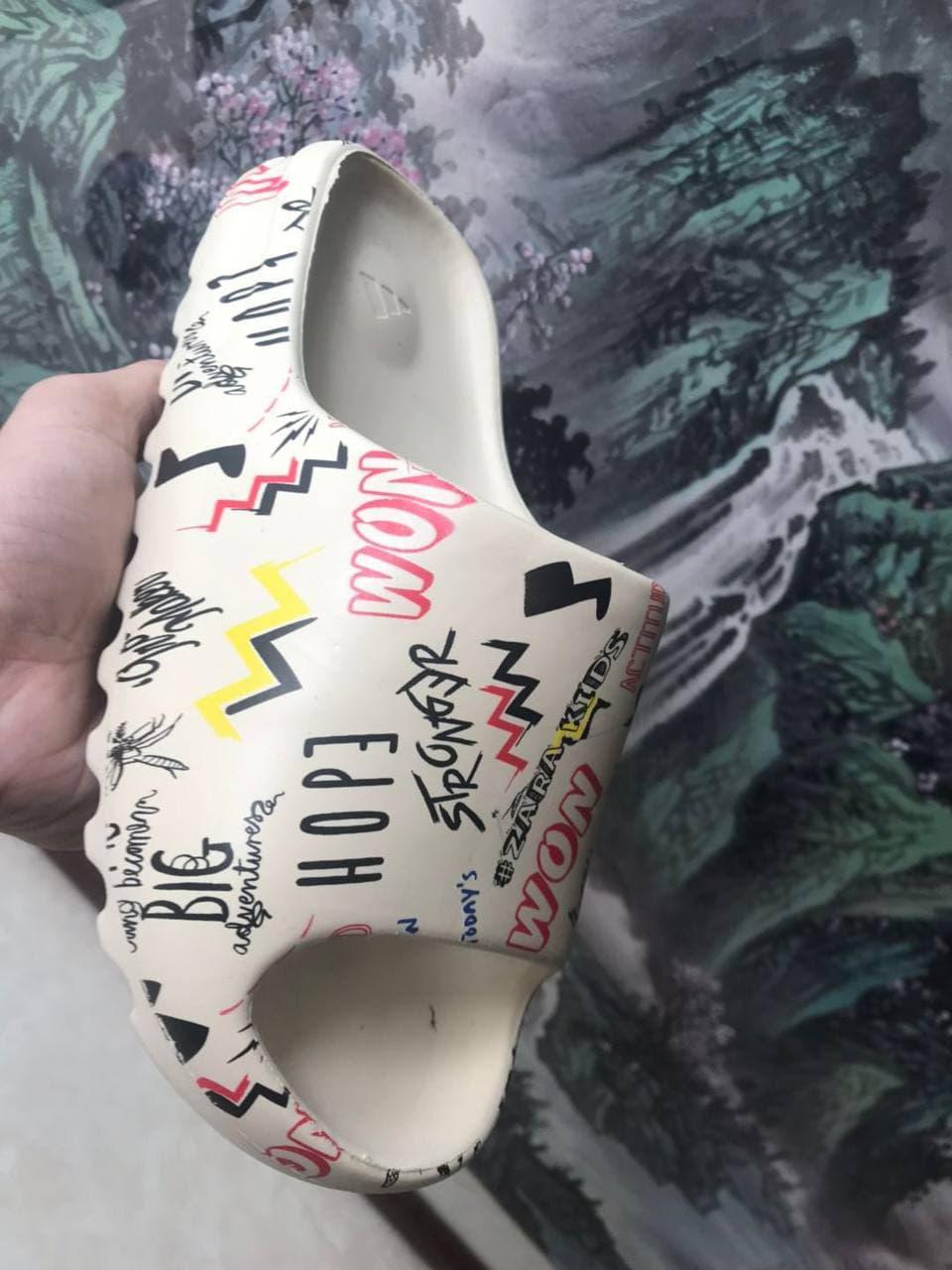 Adidas Yeezy Slide Graffiti Custom