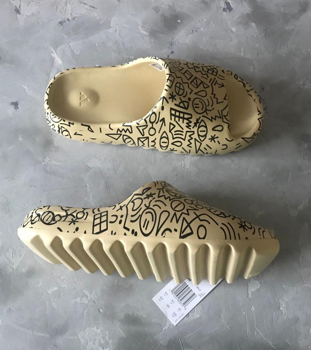Adidas Yeezy Slide Graffiti