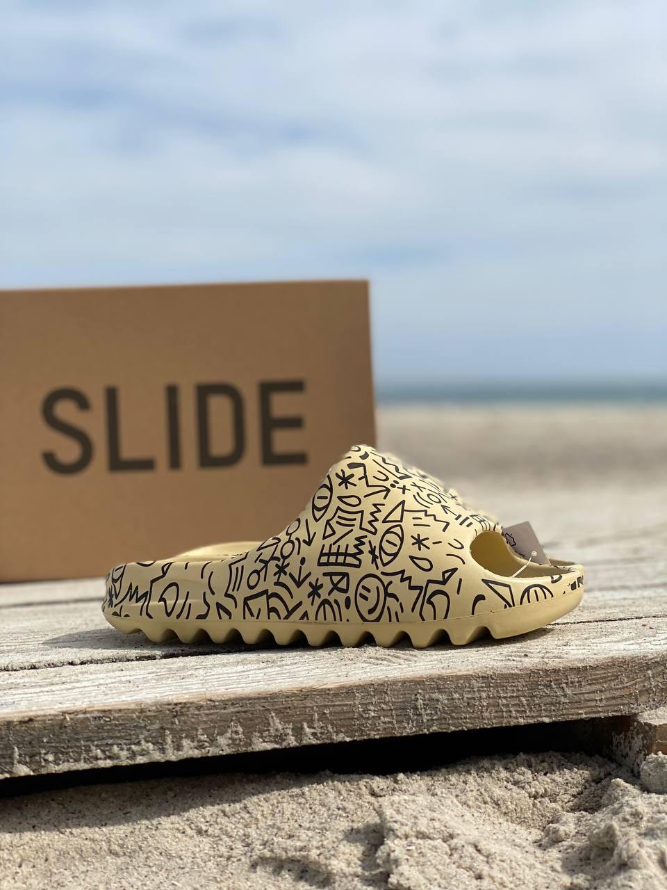 Adidas Yeezy Slide Graffiti