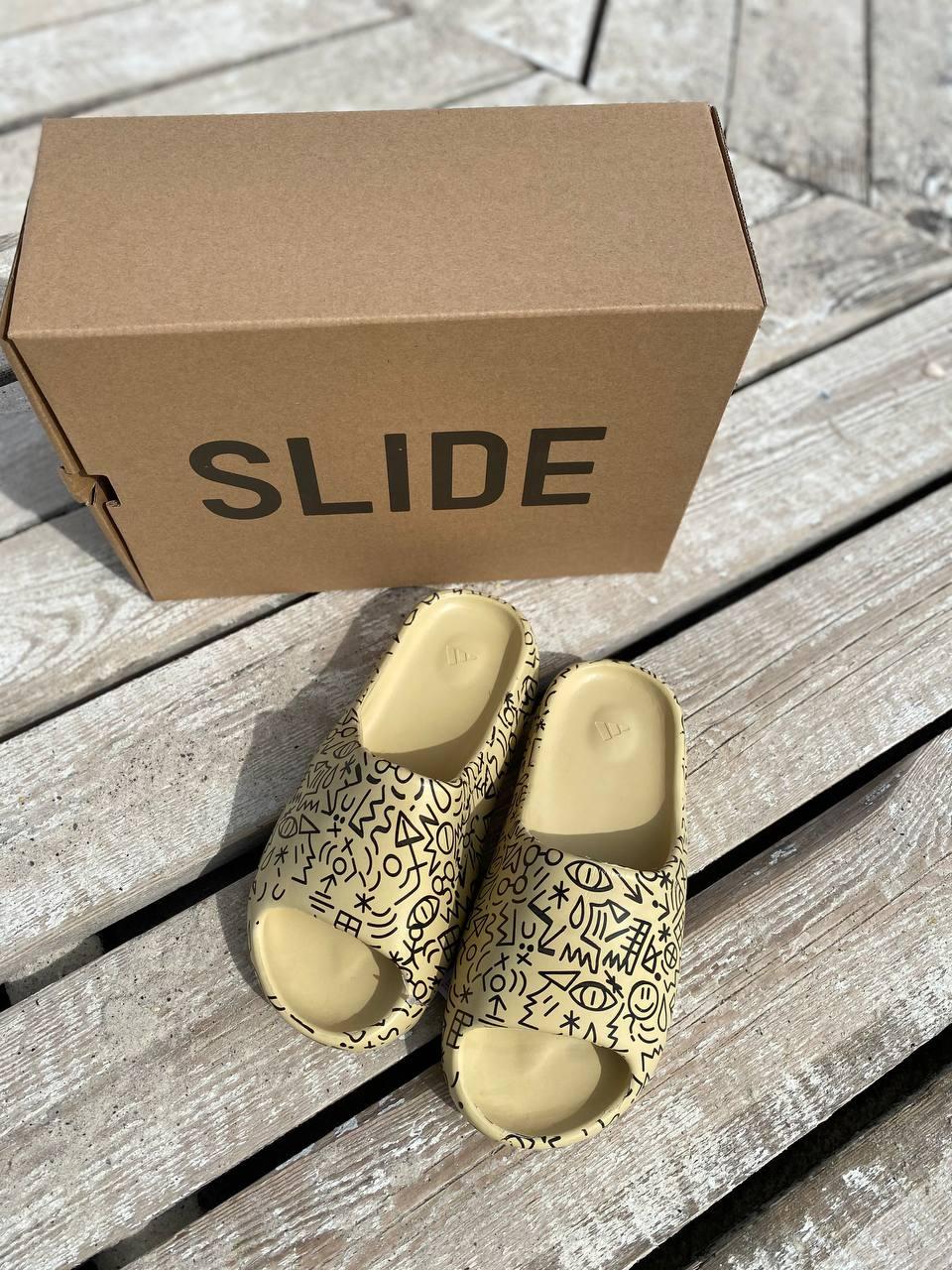 Adidas Yeezy Slide Graffiti