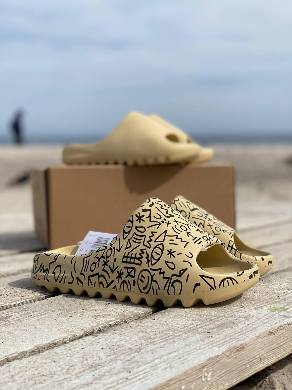 Adidas Yeezy Slide Graffiti