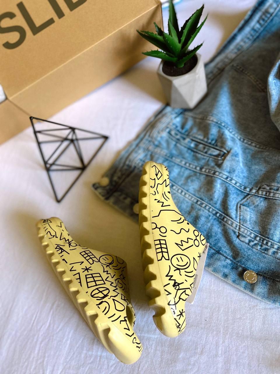 Adidas Yeezy Slide Graffiti