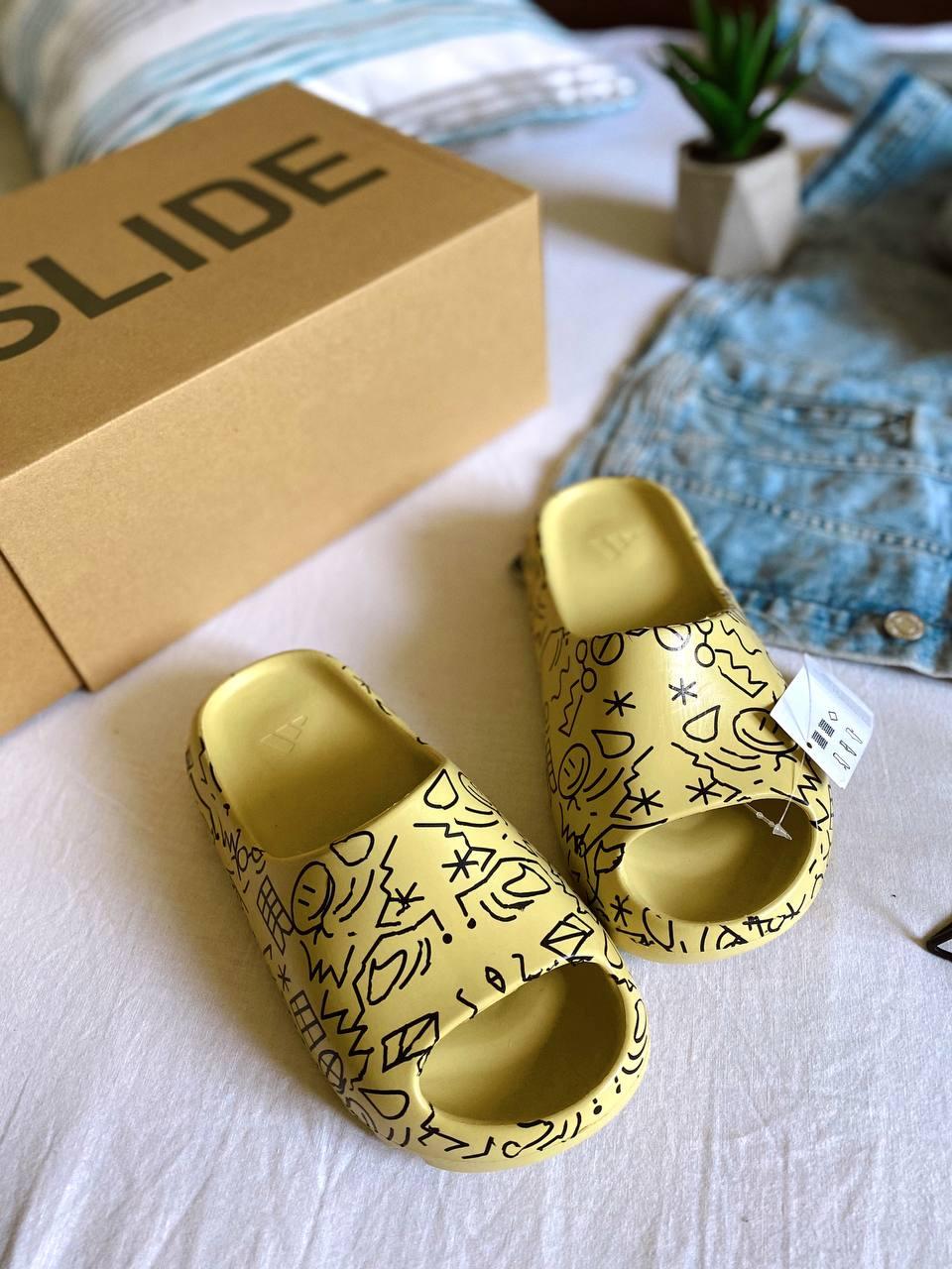 Adidas Yeezy Slide Graffiti