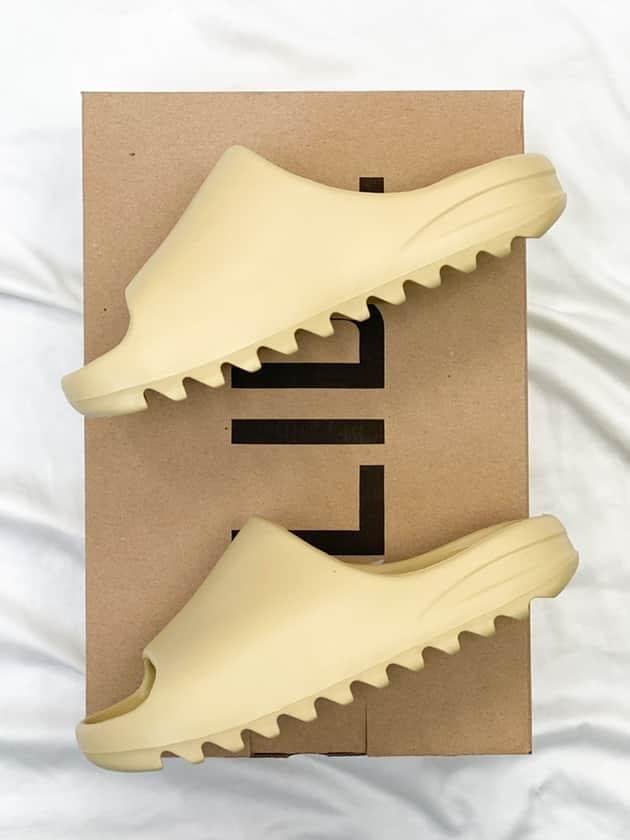 Adidas Yeezy Slide Earth Bone