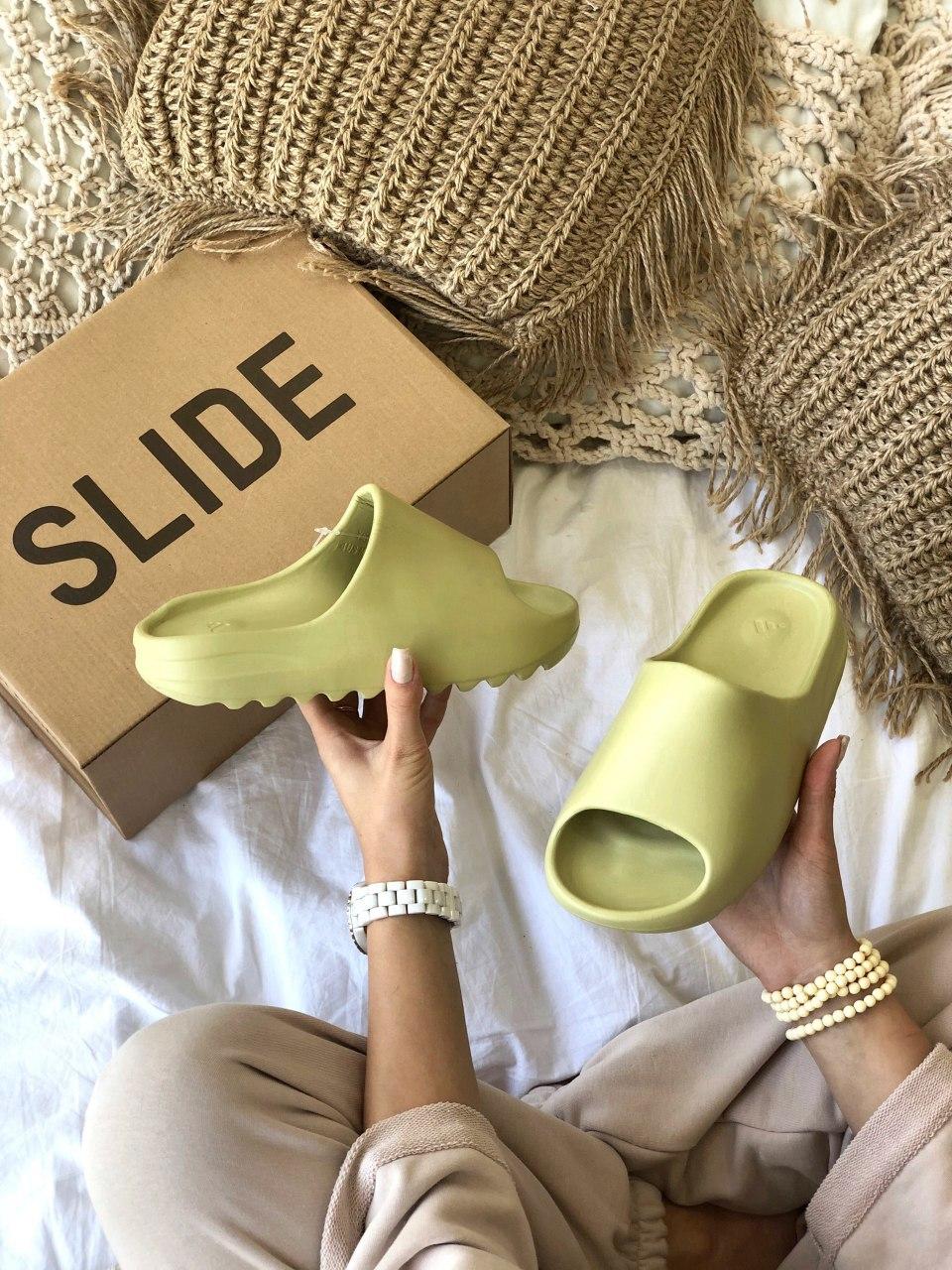 Adidas Yeezy Slide Resin