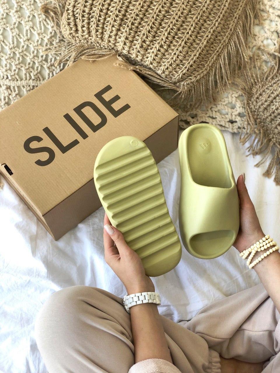 Adidas Yeezy Slide Resin