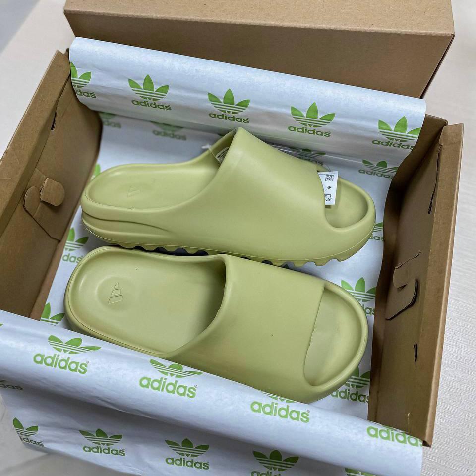 Adidas Yeezy Slide Resin