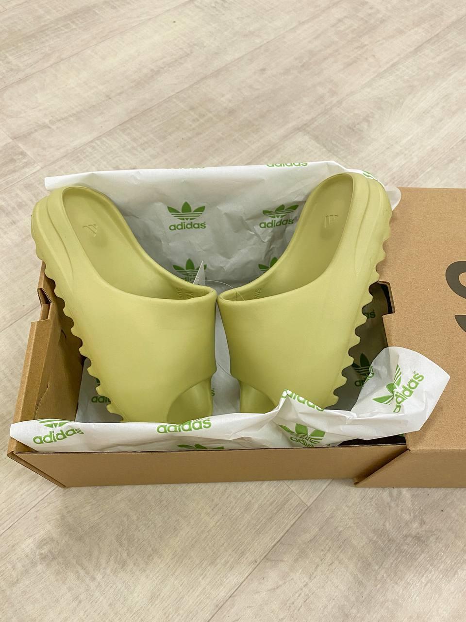 Adidas Yeezy Slide Resin