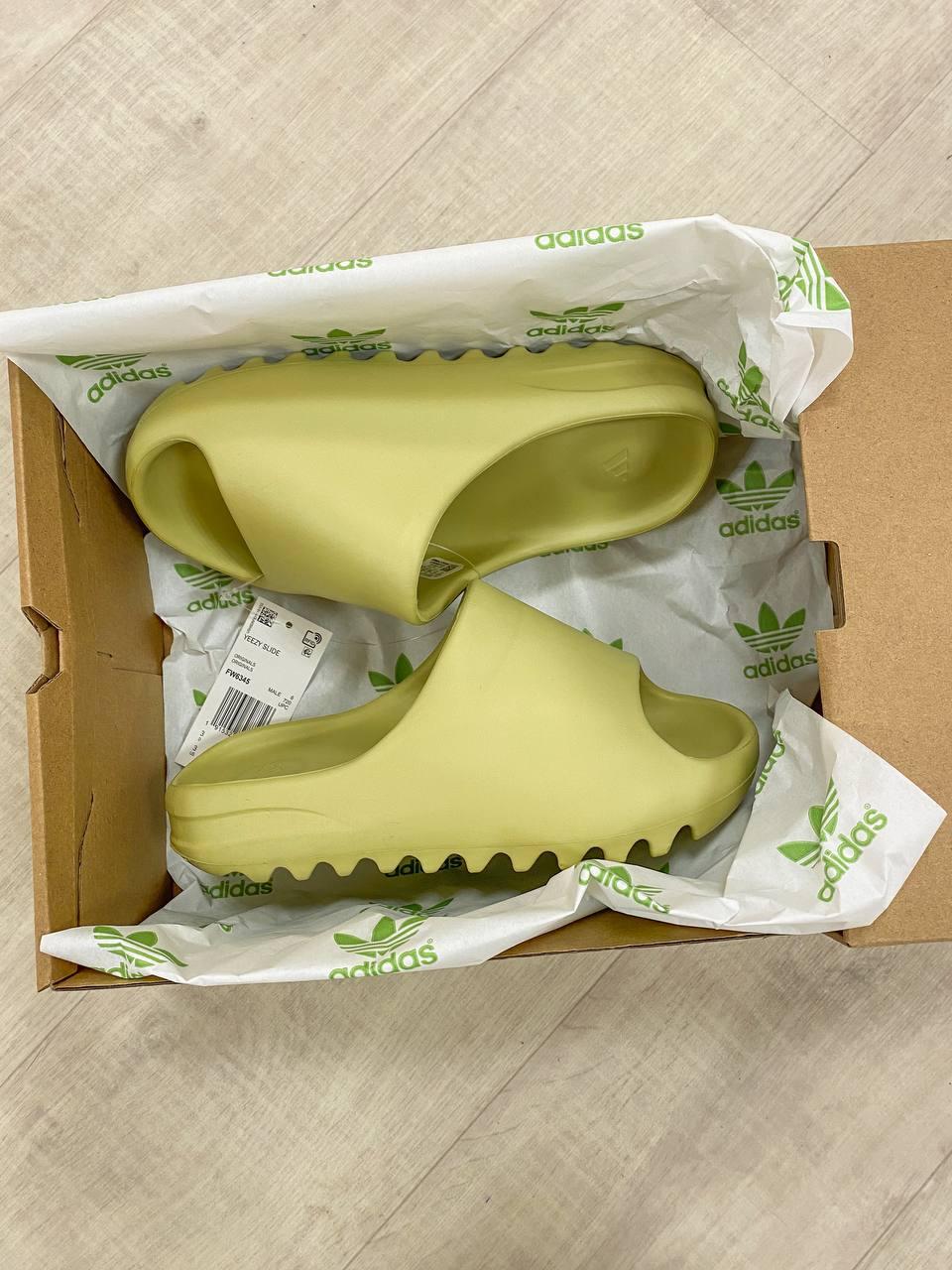 Adidas Yeezy Slide Resin