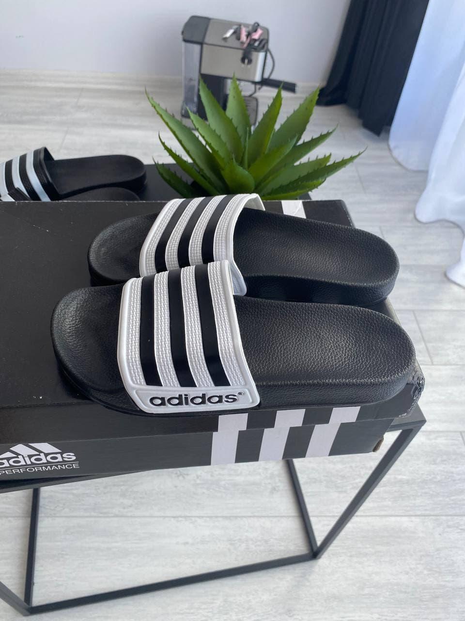Adidas Black White 4
