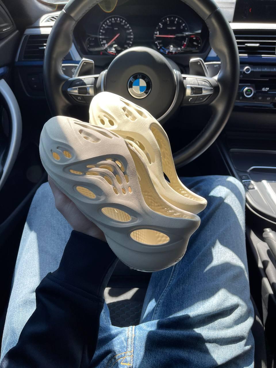 Adidas Yeezy Foam Runner Sand