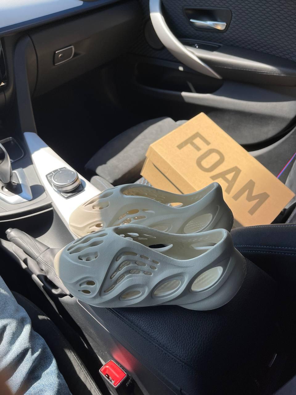 Adidas Yeezy Foam Runner Sand