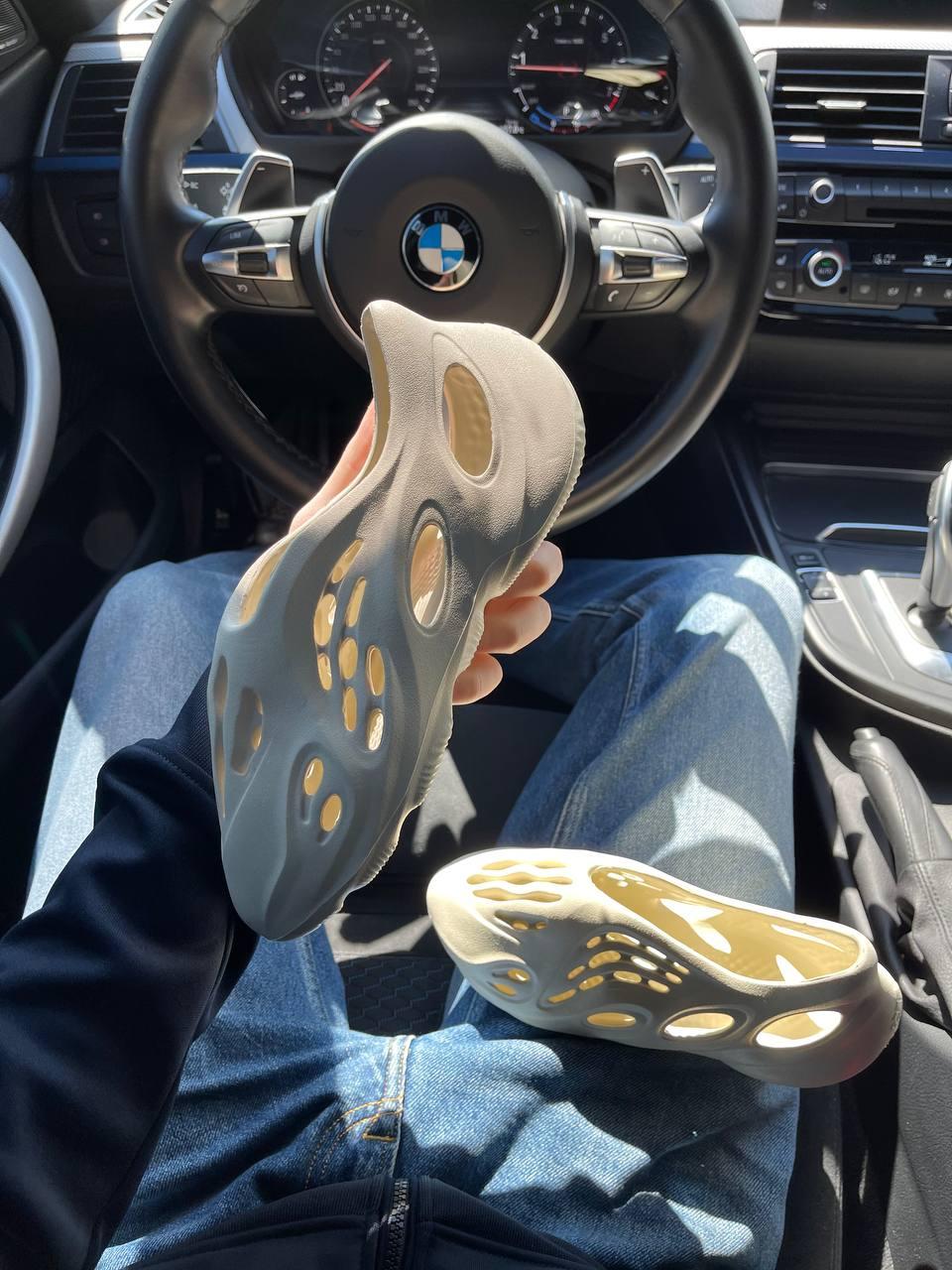 Adidas Yeezy Foam Runner Sand