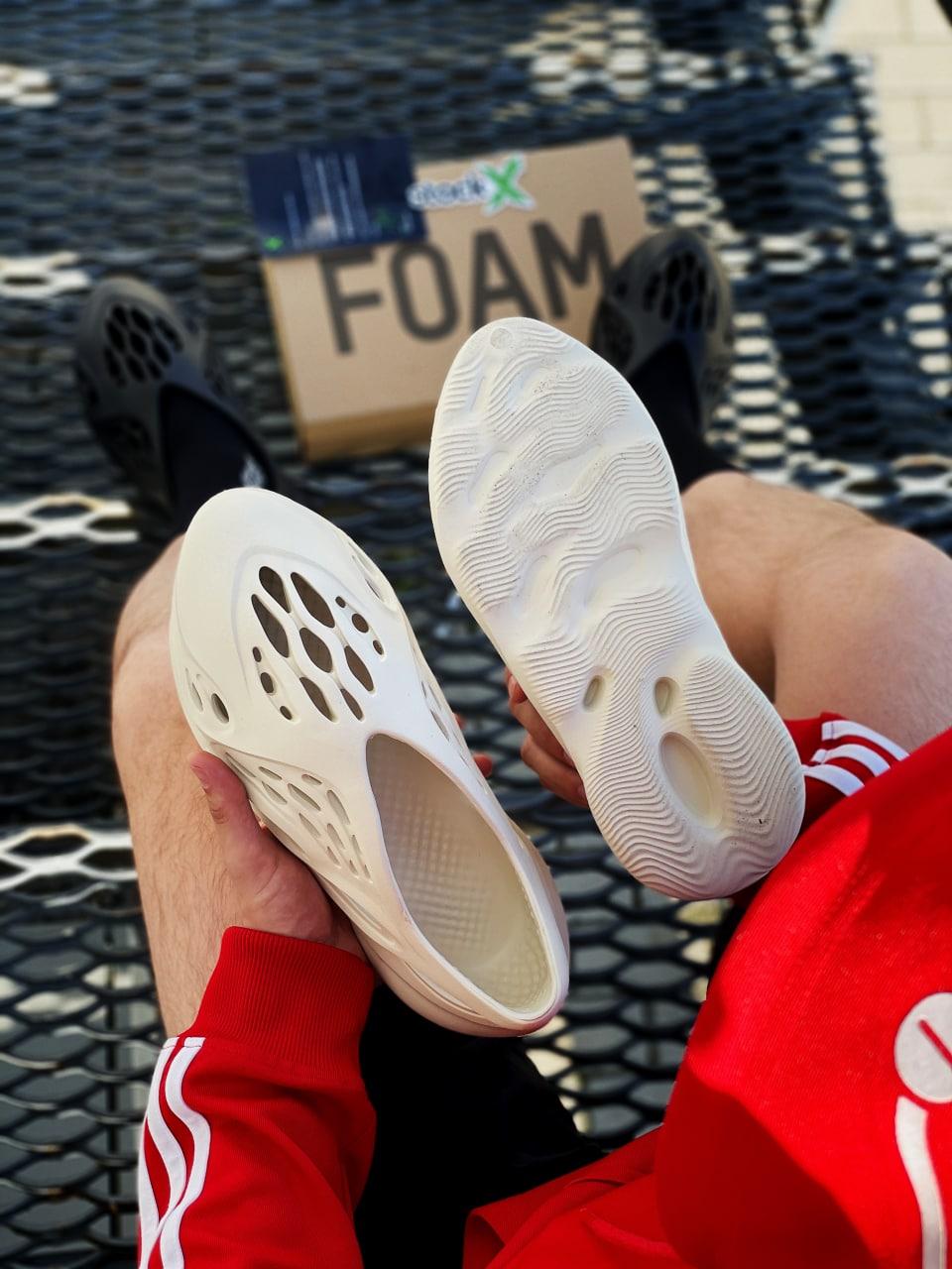 Adidas Yeezy Foam Runner Sand