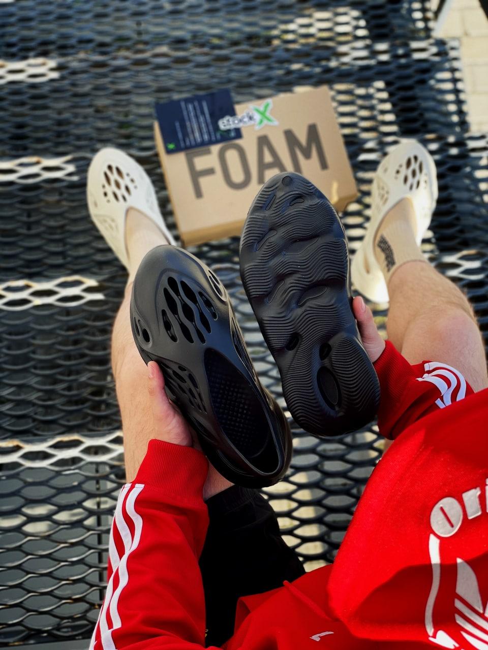 Adidas Yeezy Foam Runner Black