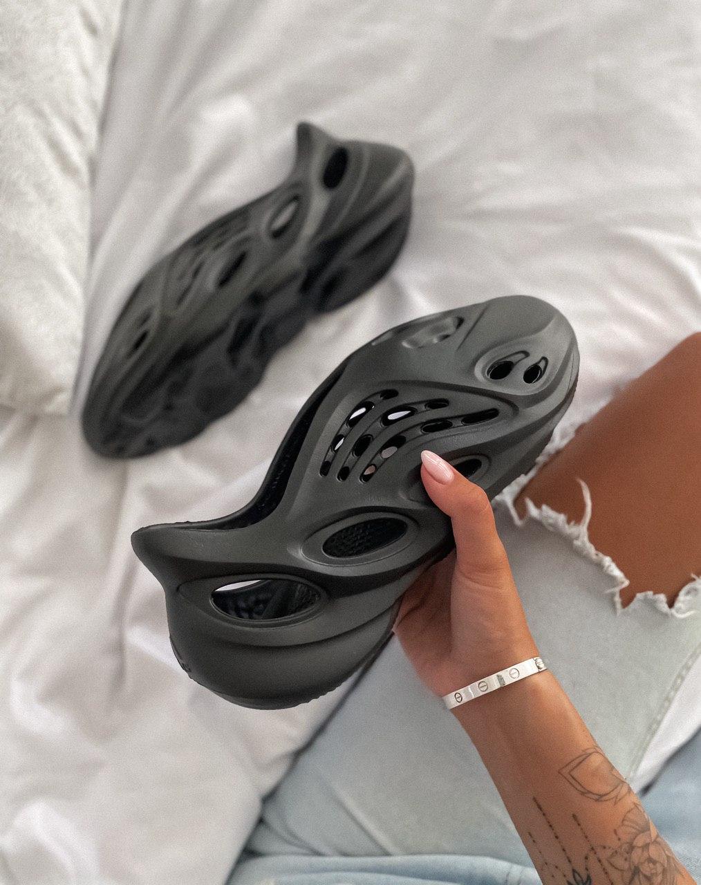 Adidas Yeezy Foam Runner Black