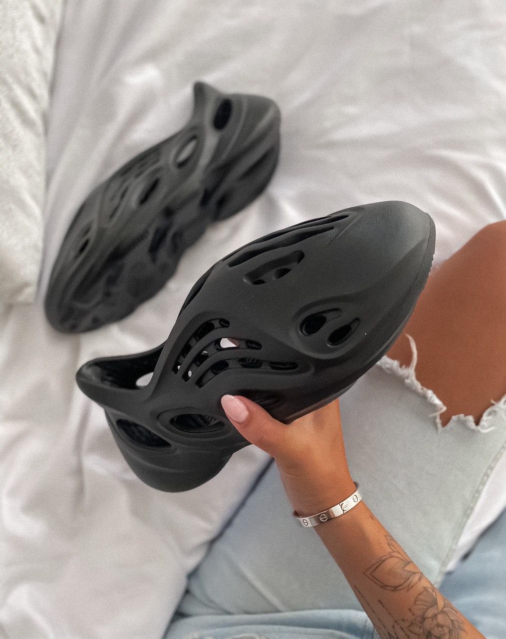 Adidas Yeezy Foam Runner Black