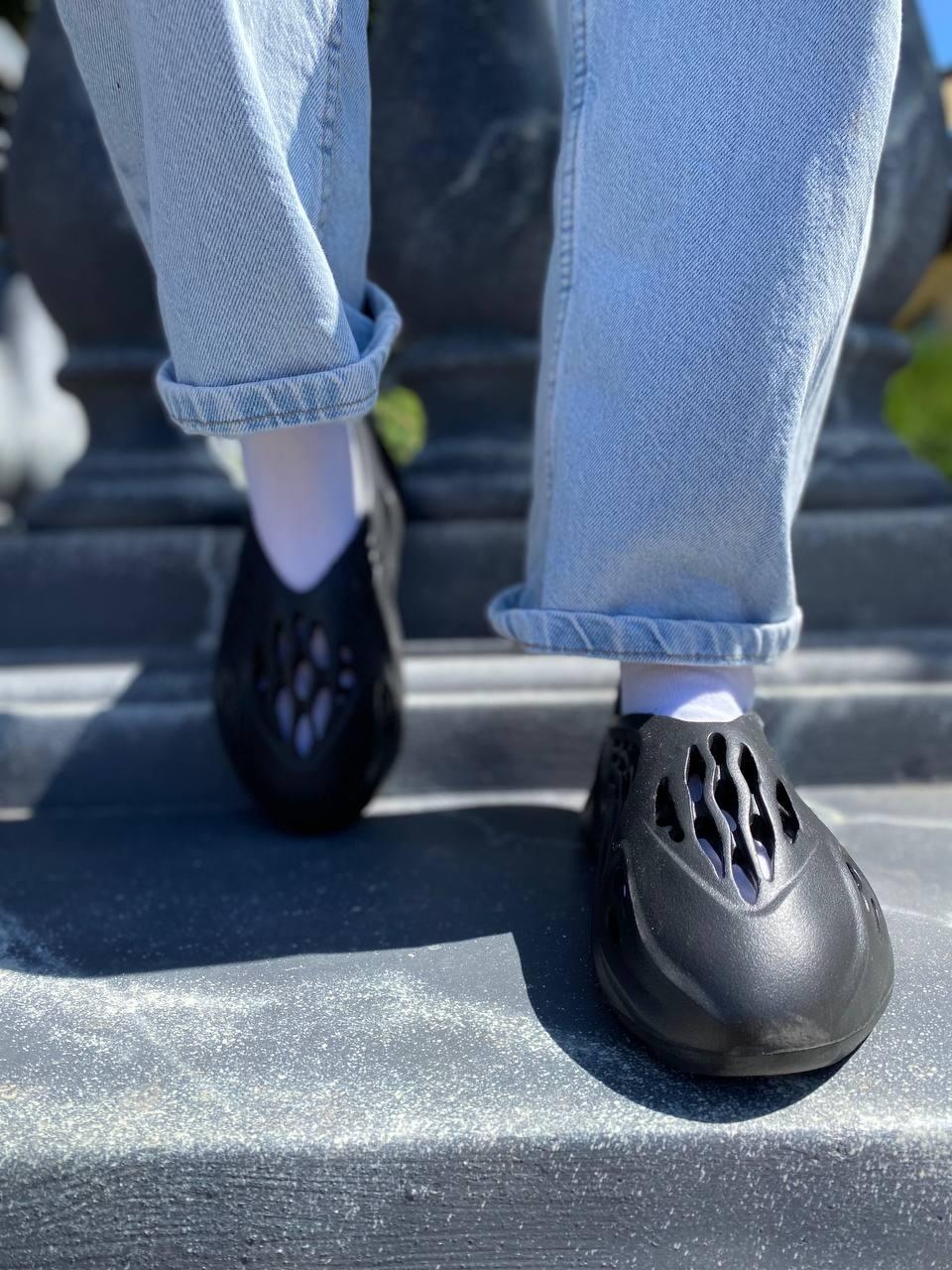 Adidas Yeezy Foam Runner Black