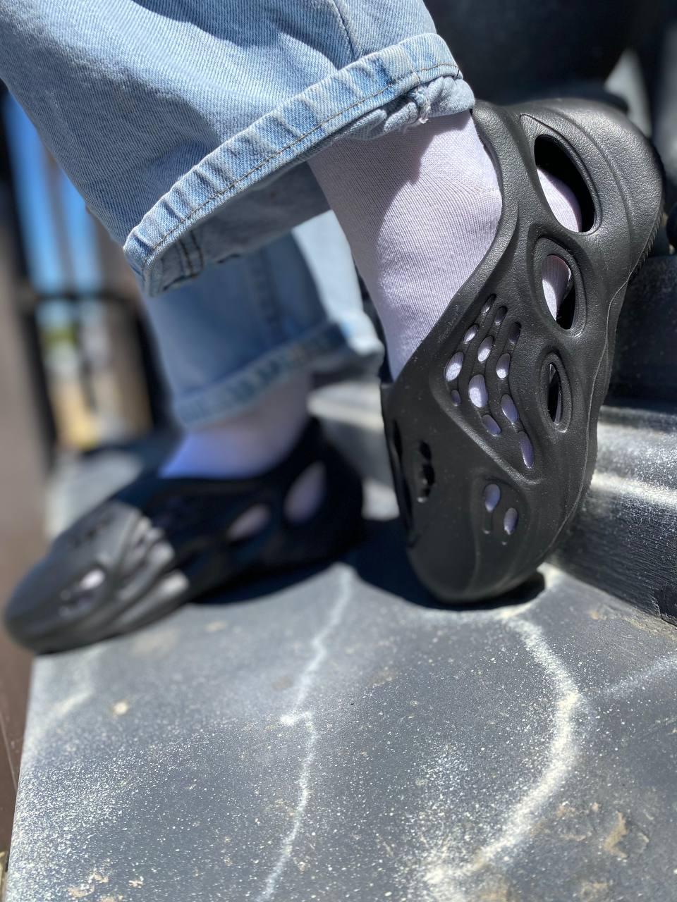 Adidas Yeezy Foam Runner Black