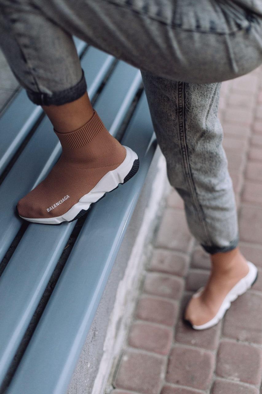 Balenciaga Speed Trainer Beige White Black