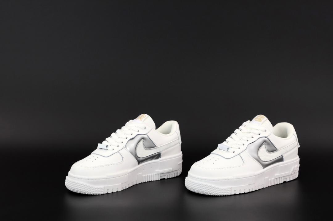 Nike Air Force 1 Pixel White
