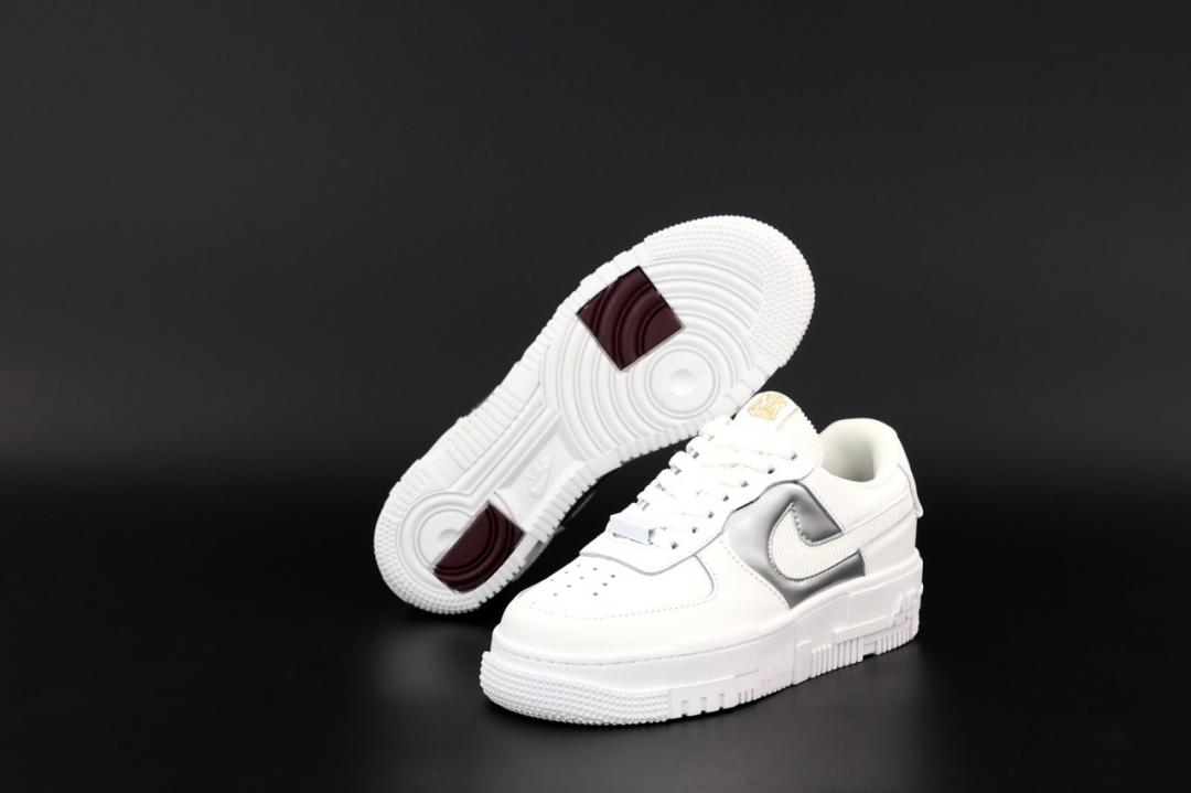 Nike Air Force 1 Pixel White