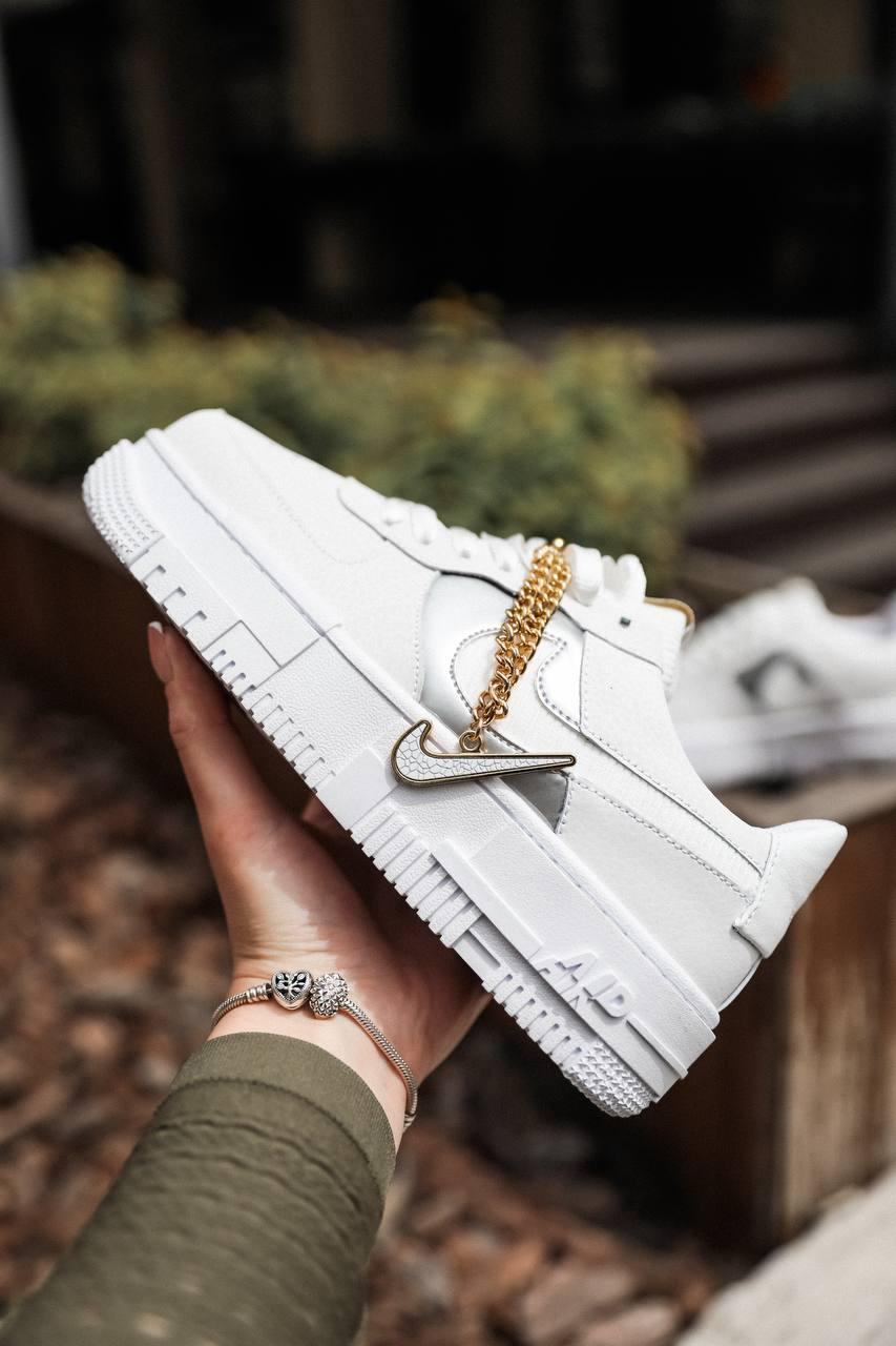Nike Air Force 1 Pixel White