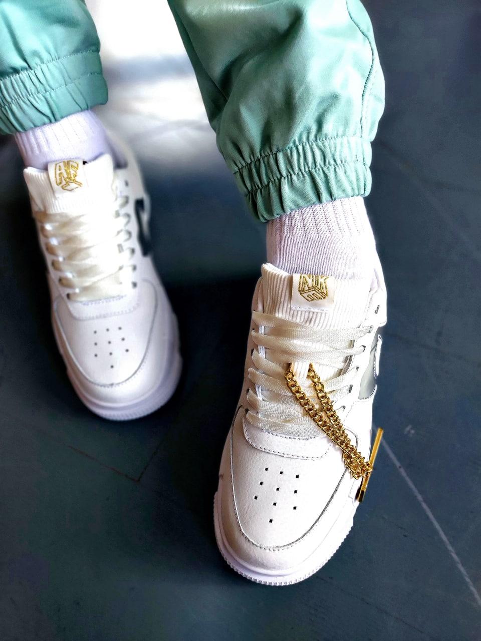 Nike Air Force 1 Pixel White