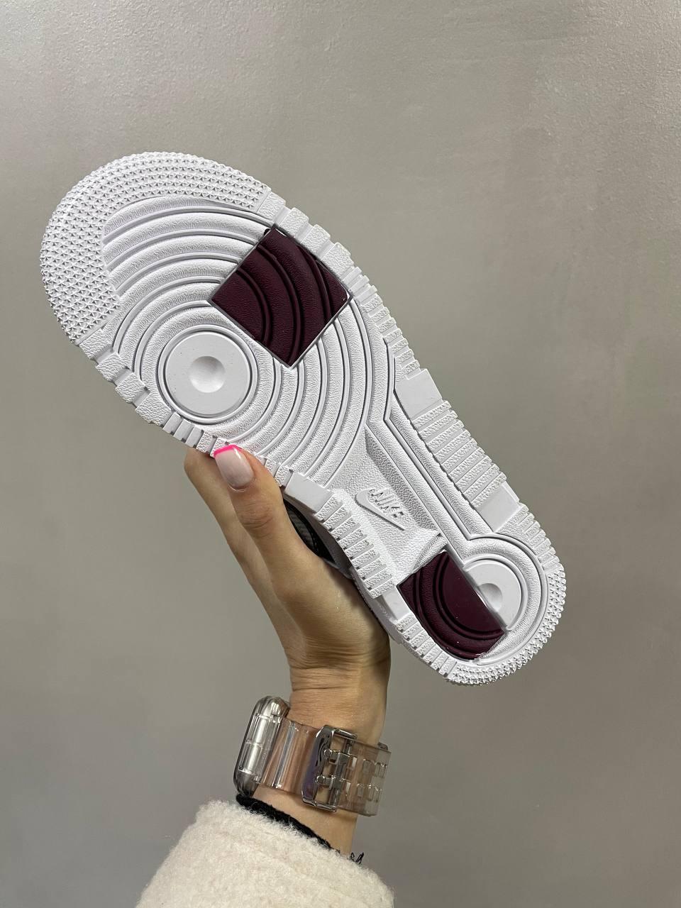 Nike Air Force 1 Pixel White