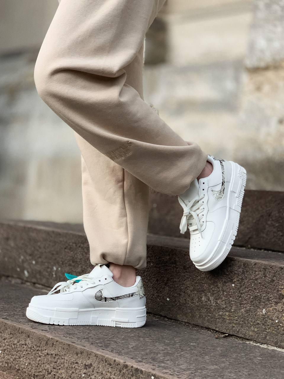 Nike Air Force 1 Pixel Se Snakeskin 1