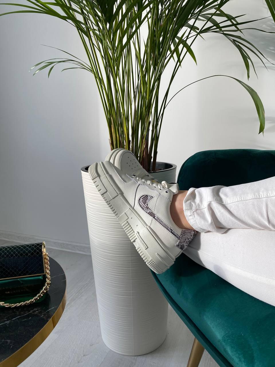 Nike Air Force 1 Pixel Se Snakeskin 1