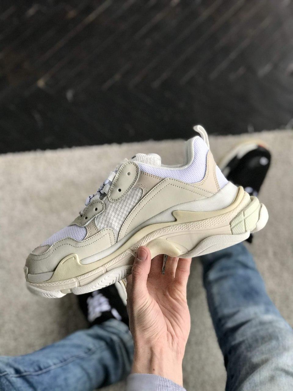 Balenciaga Triple S V1 Beige «Black Logo»