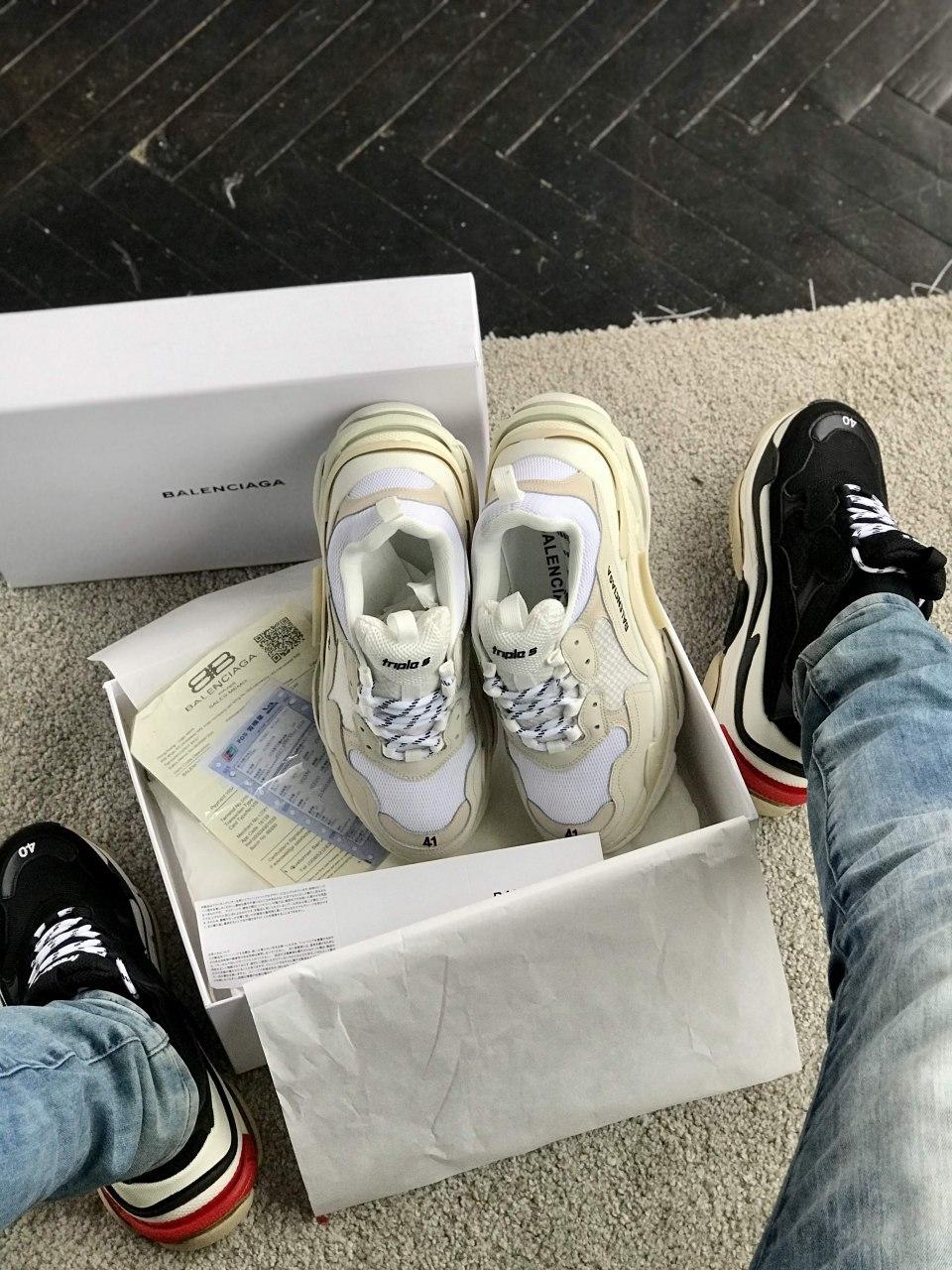 Balenciaga Triple S V1 Beige «Black Logo»